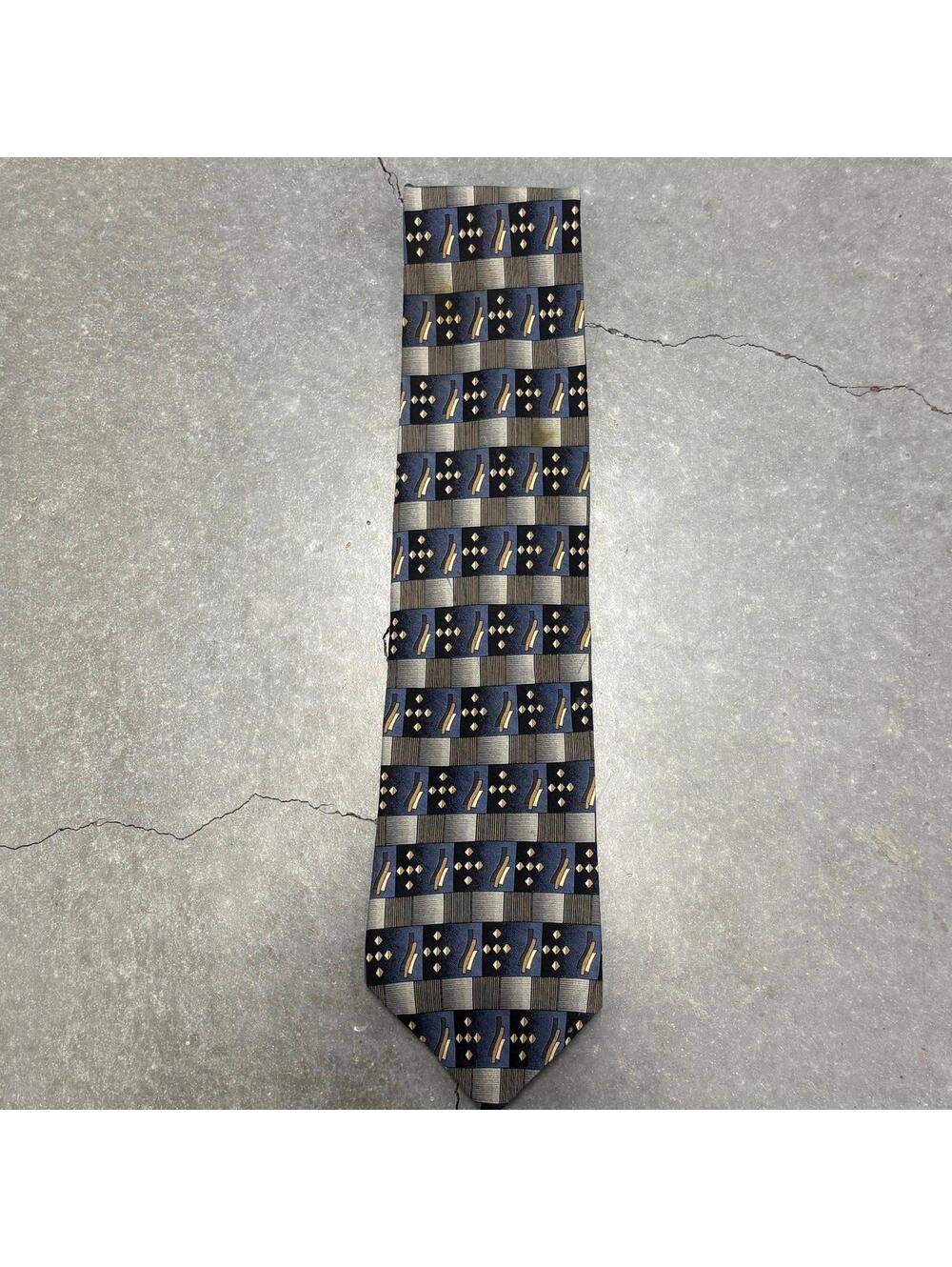 Geoffrey Beene Silk Tie